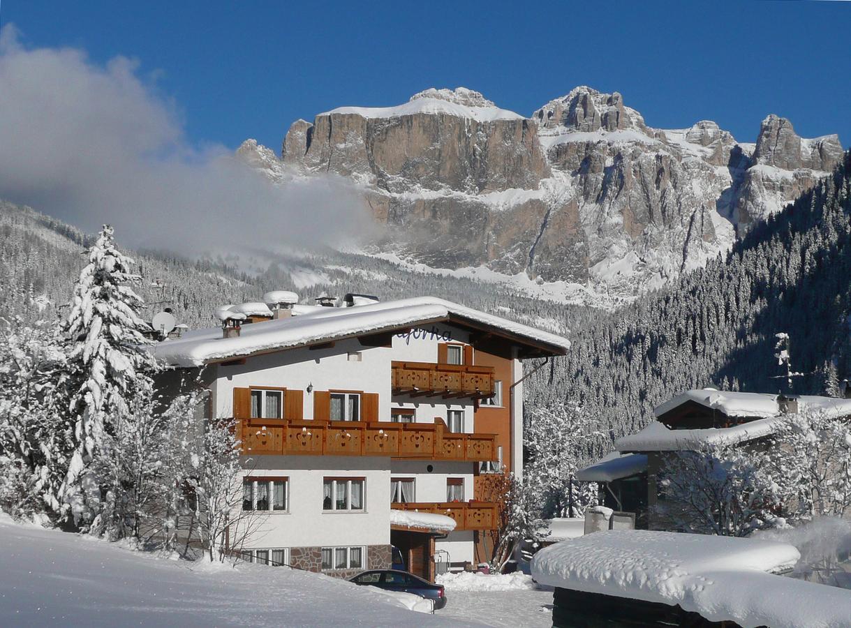 Albergo Majorka Canazei Exterior photo